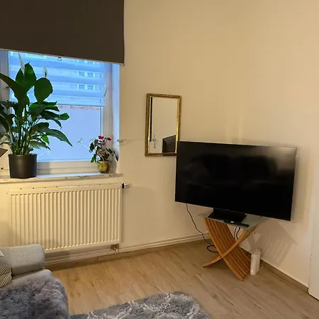 Apartment Für Befristete Aufenthalte Nähe Uksh Voll Möbliert Kiel